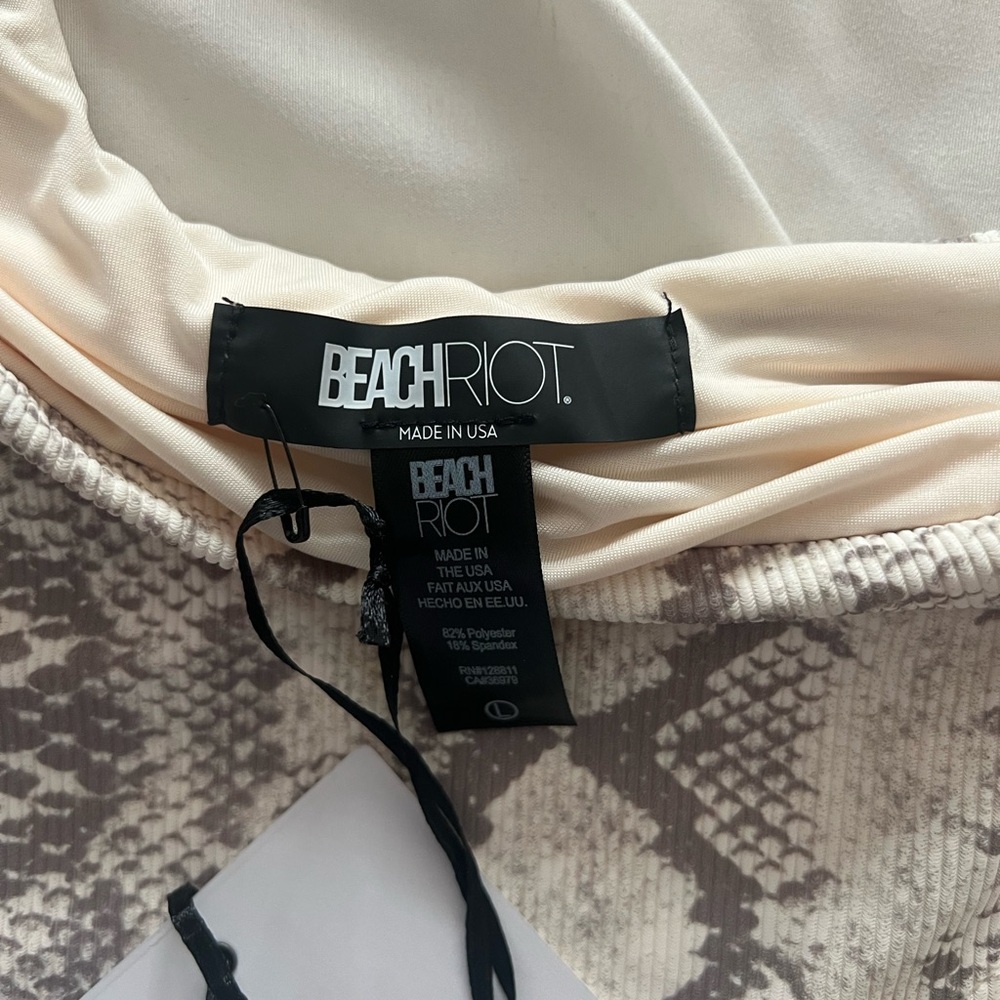 Beach Riot Celine taupe snake skin one piece bathing suit - Picture 2 of 3